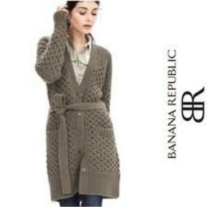 Banana Republic Sz M Belted Black Chunky Knit  Button Down Long Cardigan
